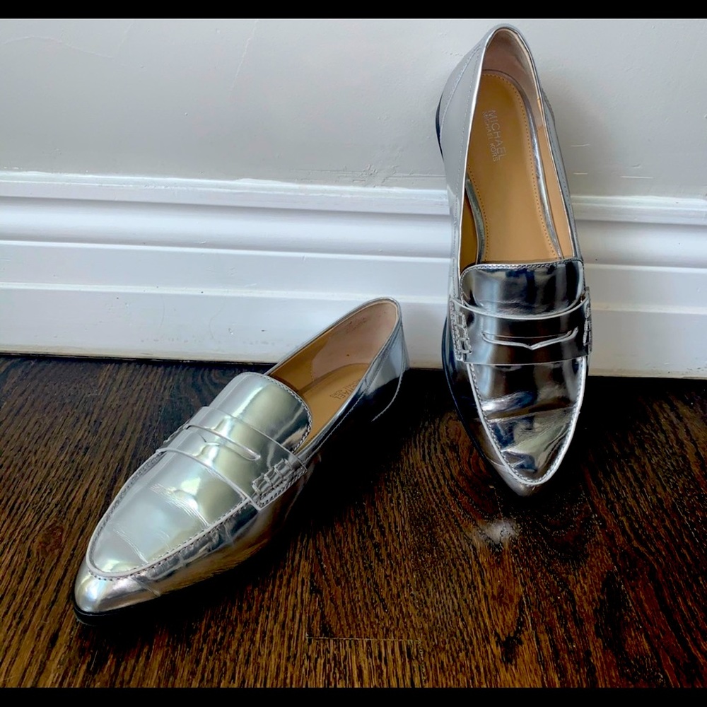 Mk shoes, super comfy in great condition worn twice. No box
